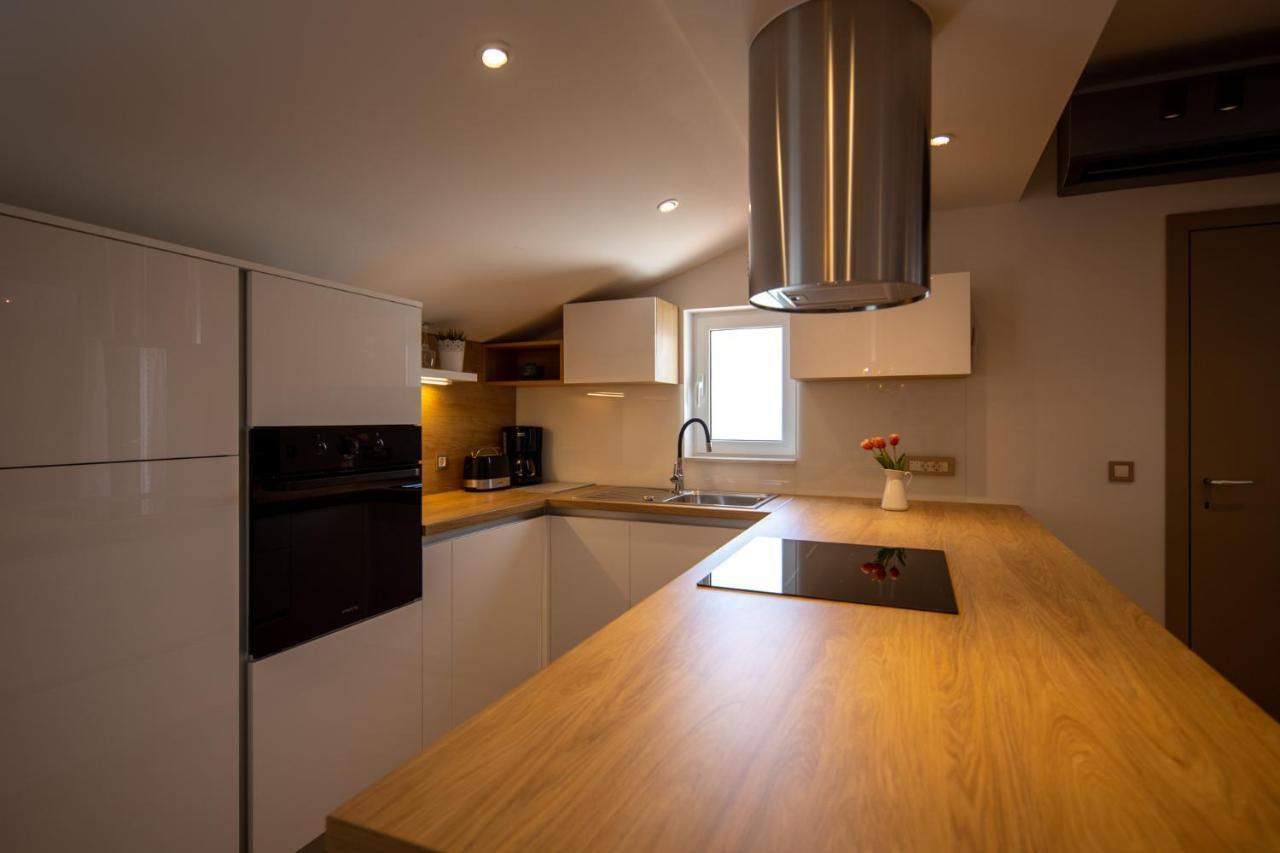 Lumaja Luxury Apartment