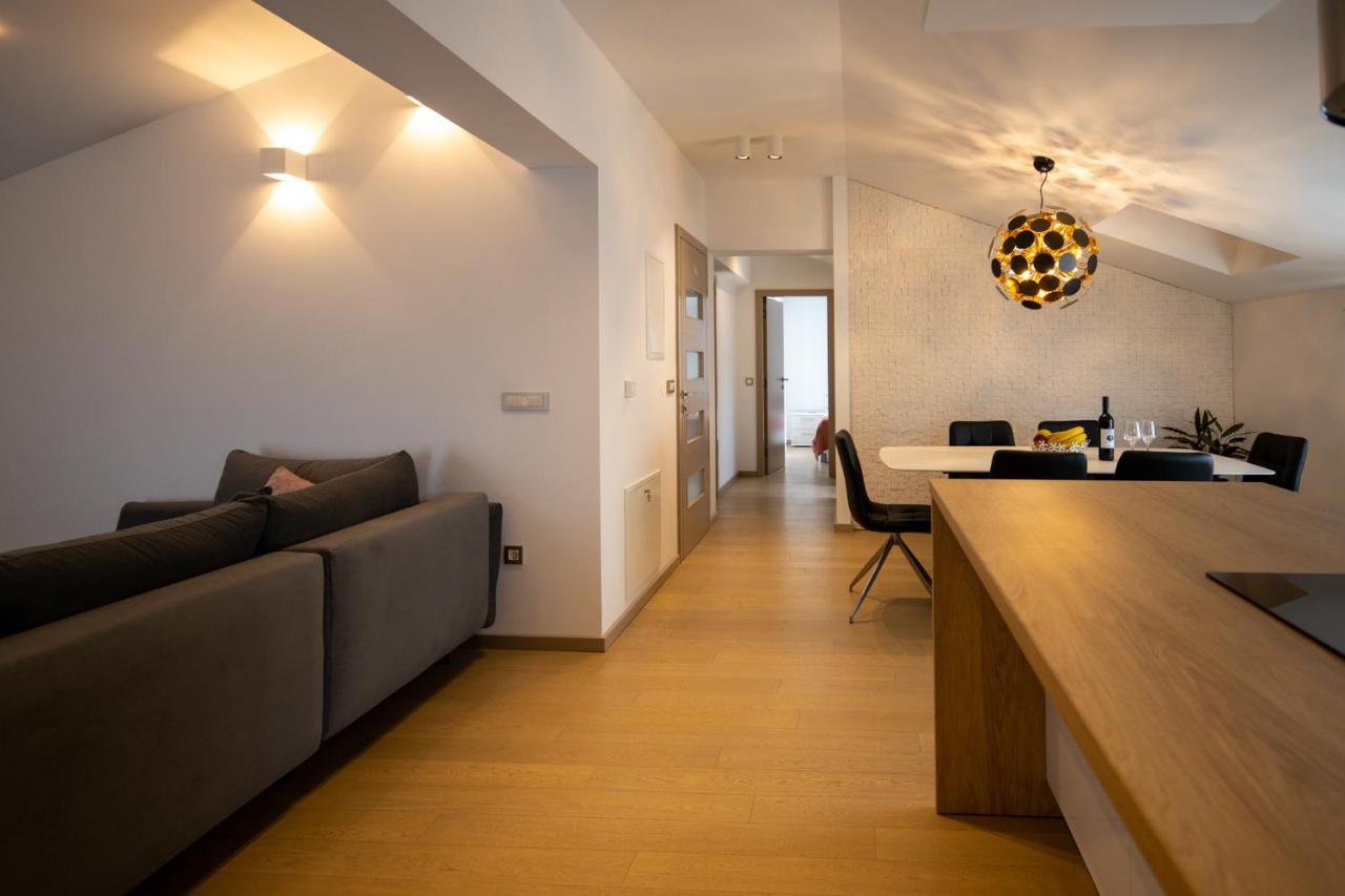Lumaja Luxury Apartment