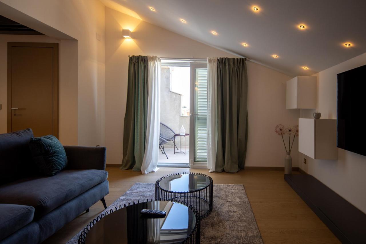 Lumaja Luxury Apartment